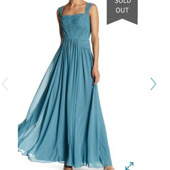 vera wang evening gown